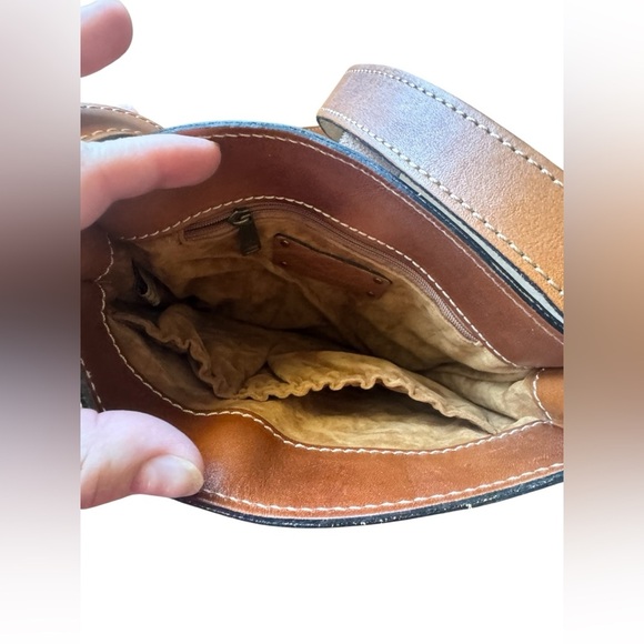 Patricia Nash Signature Map Venenzia Brown Leather Pouch Crossbody Bag - Picture 6 of 13